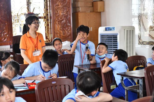 Khóa tu Búp Sen Từ Bi: Những bài đạo đức nhỏ góp nhặt nên nhân cách lớn
