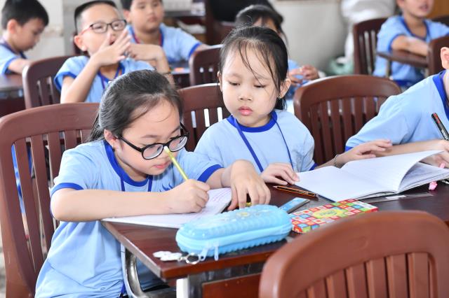 Khóa tu Búp Sen Từ Bi: Những bài đạo đức nhỏ góp nhặt nên nhân cách lớn