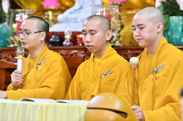 Thắt tình vợ chồng - kết nghĩa phu thê tại điện Phật chùa Giác Ngộ