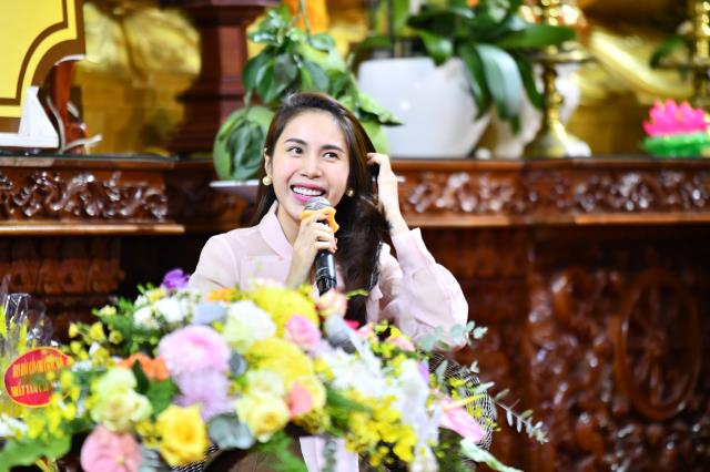 Khóa tu Tuổi Trẻ Hướng Phật: Khách mời ca sĩ Thủy Tiên với Talk show “Vì sao tôi theo đạo Phật”