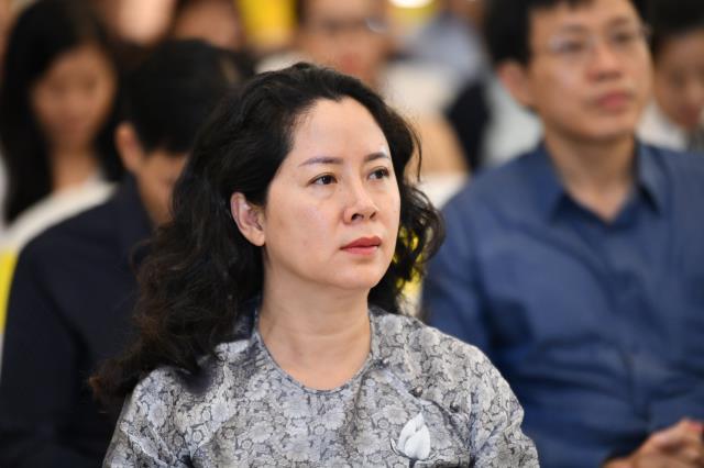 TT. Nhật Từ thuyết giảng về “Mê tín trong kinh doanh” trong chương trình Cà Phê Doanh Nhân của Quận Bình Thạnh