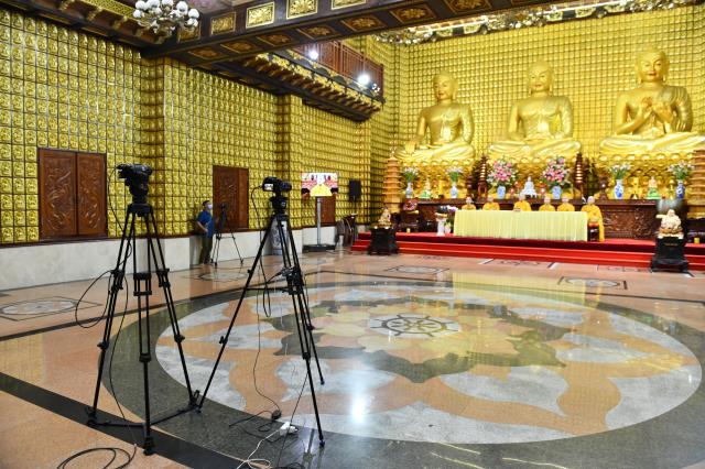 Chùa Giác Ngộ: Hơn 300 người tham dự Lễ quy y Tam bảo online trong tháng 6