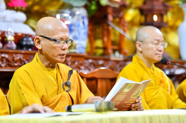 Chùa Giác Ngộ: Hơn 300 người tham dự Lễ quy y Tam bảo online trong tháng 6