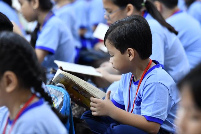 Khóa tu Thiếu nhi: Trẻ em là búp sen non/ Ngày ngày đi chùa, vẹn tròn hương thơm