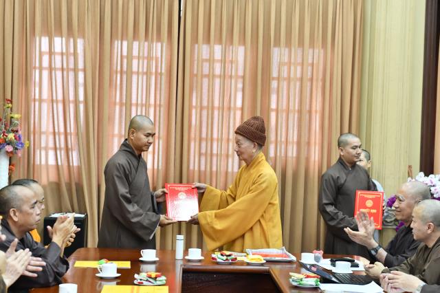 HVPGVN tại TP.HCM: Chuẩn bị tuyển sinh Cử nhân Phật học năm 2021 và bổ sung nhân sự mới