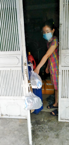 Gần 300 phần thuốc được mang đi cứu người