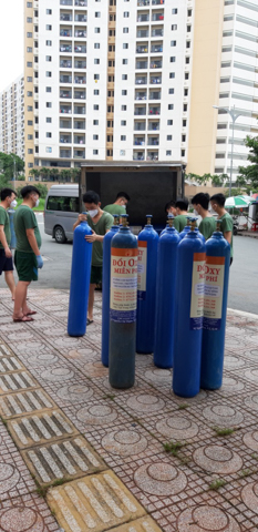 Giúp nhiều người giành lấy sự sống bằng 157 bình oxy