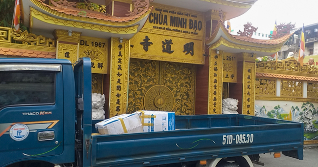 Gần 300 phần thuốc được mang đi cứu người