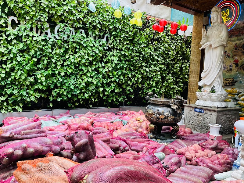 Tổng Kết Chương Trình San Sẻ Yêu Thương - Tiếp Sức Người Khó Khăn Vượt Qua Đại Dịch Covid-19 (C275)