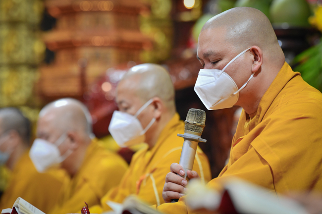 Chùa Giác Ngộ khai Kinh Địa tạng cầu siêu cho Phật tử Châu Thị Bạch Châu (PD. Diệu Ngọc) và 19.000 đồng bào Việt Nam qua đời vì Covid-19