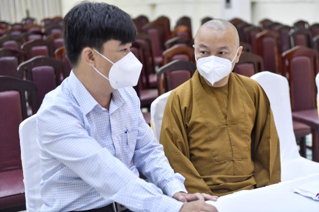 Đón tình nguyện viên Phật giáo trở về sau khi hoàn thành nhiệm vụ hỗ trợ tuyến đầu chống dịch