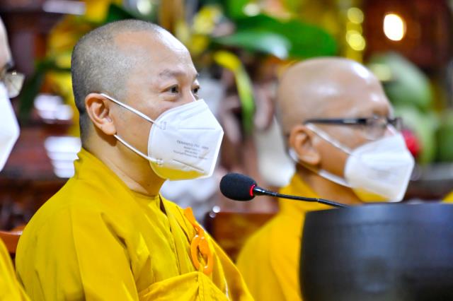 Lễ hằng thuận của chú rể Đình Lợi và cô dâu Hiếu Hòa tại điện Phật chùa Giác Ngộ