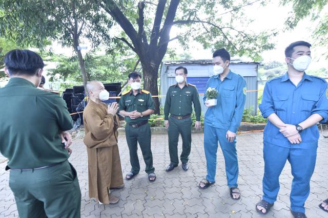 10 tình nguyện viên Phật giáo hoàn thành nhiệm vụ tại Bệnh viện Dã chiến số 10