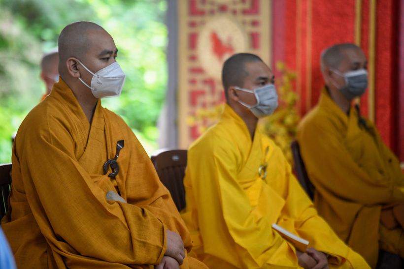 Lễ khánh thành tòa Tăng xá chùa Quan Âm Đông Hải, nơi làm khu cách ly điều trị Covid-19 của thị xã Vĩnh Châu, tỉnh Sóc Trăng