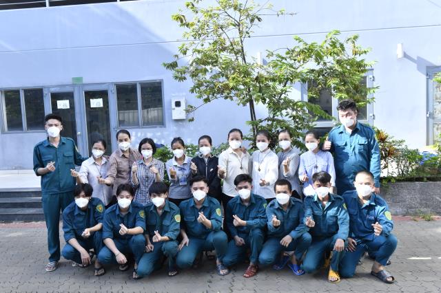 10 tình nguyện viên Phật giáo hoàn thành nhiệm vụ tại Bệnh viện Dã chiến số 10