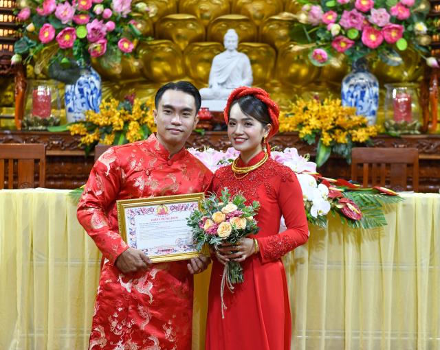 Chùa Giác Ngộ: Lễ Hằng thuận của chú rể Hoàng Long và cô dâu Ngọc Linh