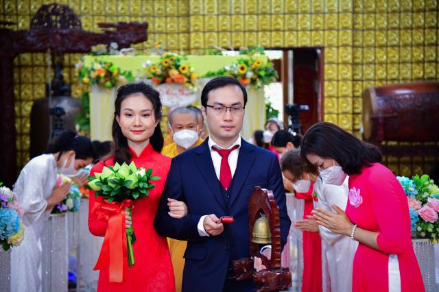 Chắp cánh cho hôn nhân hạnh phúc bằng triết lý nhà Phật