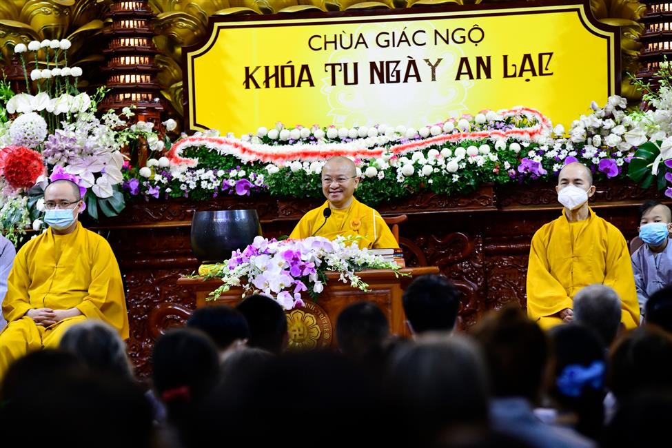 Khóa tu Ngày An Lạc: “Hoa” nở trong tâm