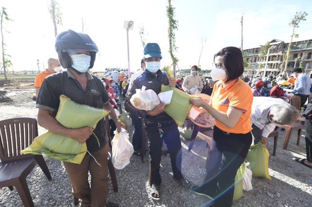 Tổng kết và bàn giao lại khu cách ly điều trị Covid-19 chùa Quan Âm Đông Hải (Quỹ ĐPNN trao tặng quà tết yêu thương năm 2022 tại tỉnh Sóc Trăng)