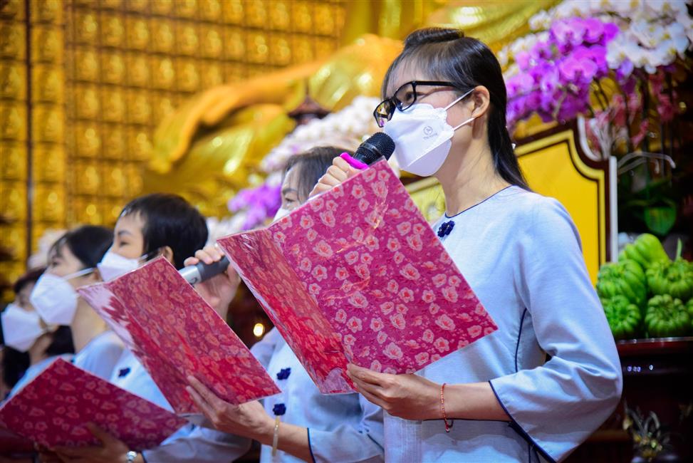 Học lại cười trong khóa tu Ngày An Lạc