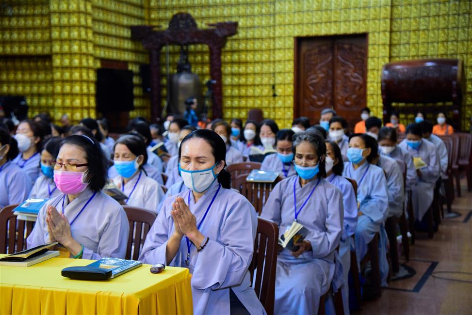 Học lại cười trong khóa tu Ngày An Lạc