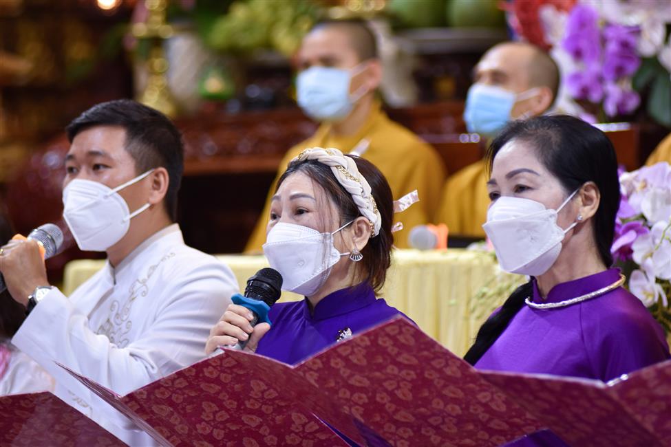 Lễ Hằng thuận của Phật tử chú rể Ngộ Tuệ Nhuận và cô dâu Nhuận Anh