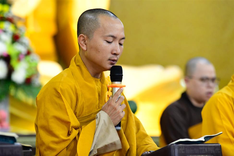 Rời xa sự ồn ào, những bước chân tìm về bình yên