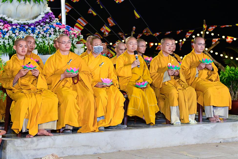 Đêm hoa đăng lễ hội Quan Âm Đông Hải: Đề cao lòng từ bi