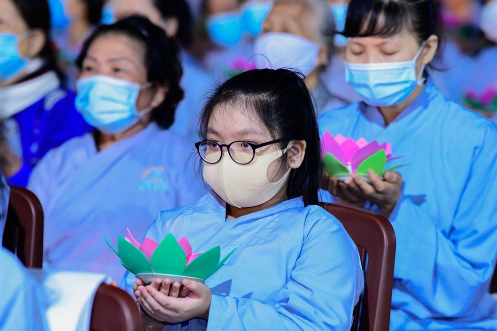 Đêm hoa đăng lễ hội Quan Âm Đông Hải: Đề cao lòng từ bi