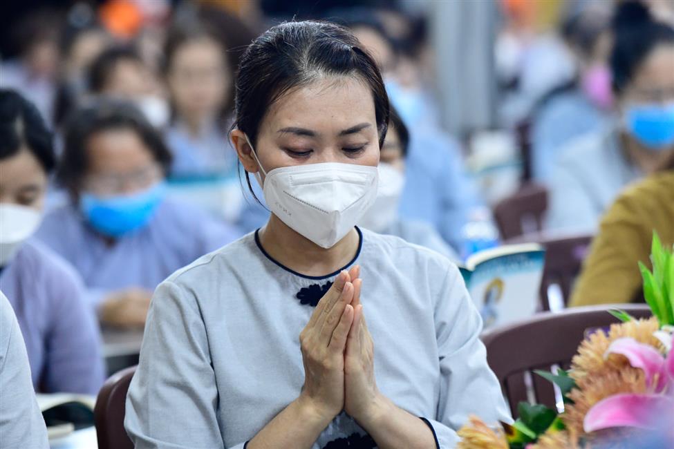 Rời xa sự ồn ào, những bước chân tìm về bình yên