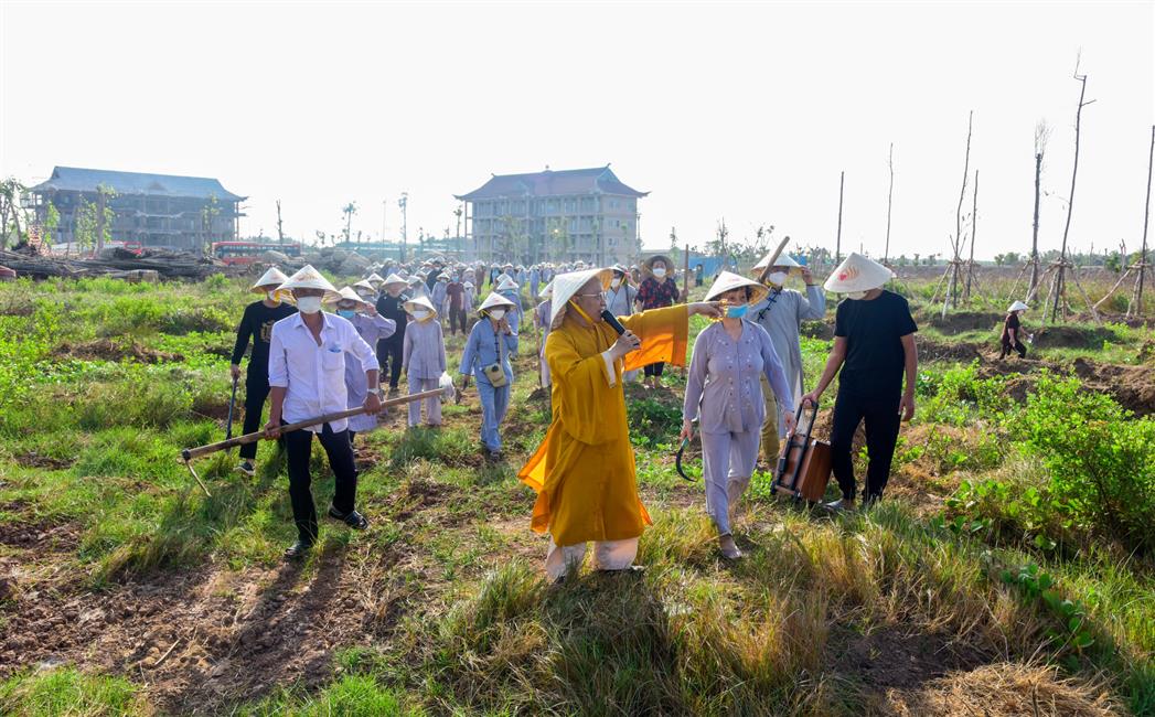 Gieo duyên qua hoạt động chấp tác