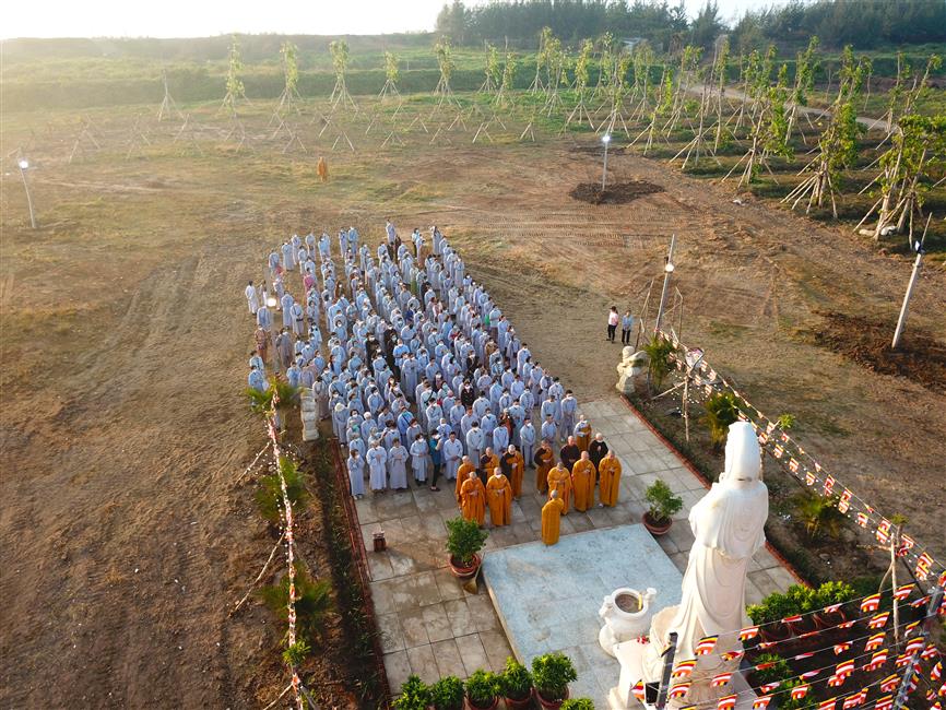 Sóc Trăng: Chùa Quan Âm Đông Hải chính thức bắt đầu khóa tu - lễ hội Quan Âm lần đầu tiên