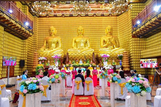 Chắp cánh cho hôn nhân hạnh phúc bằng triết lý nhà Phật