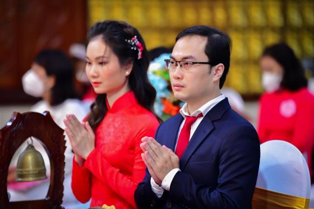 Chắp cánh cho hôn nhân hạnh phúc bằng triết lý nhà Phật