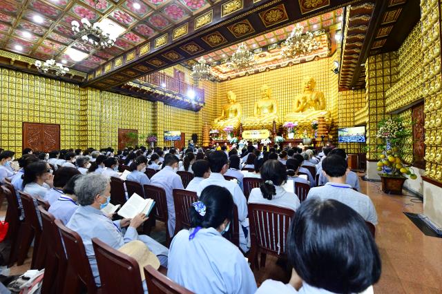 Nương Phật pháp, an vui tu học