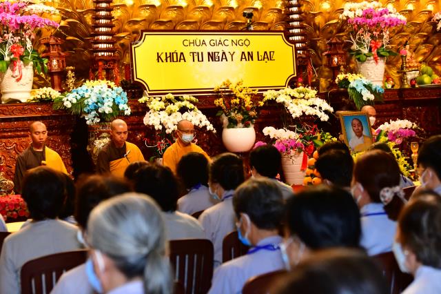 Nương Phật pháp, an vui tu học
