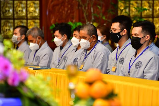 Nương Phật pháp, an vui tu học