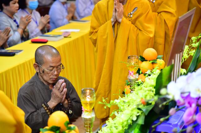 Nương Phật pháp, an vui tu học