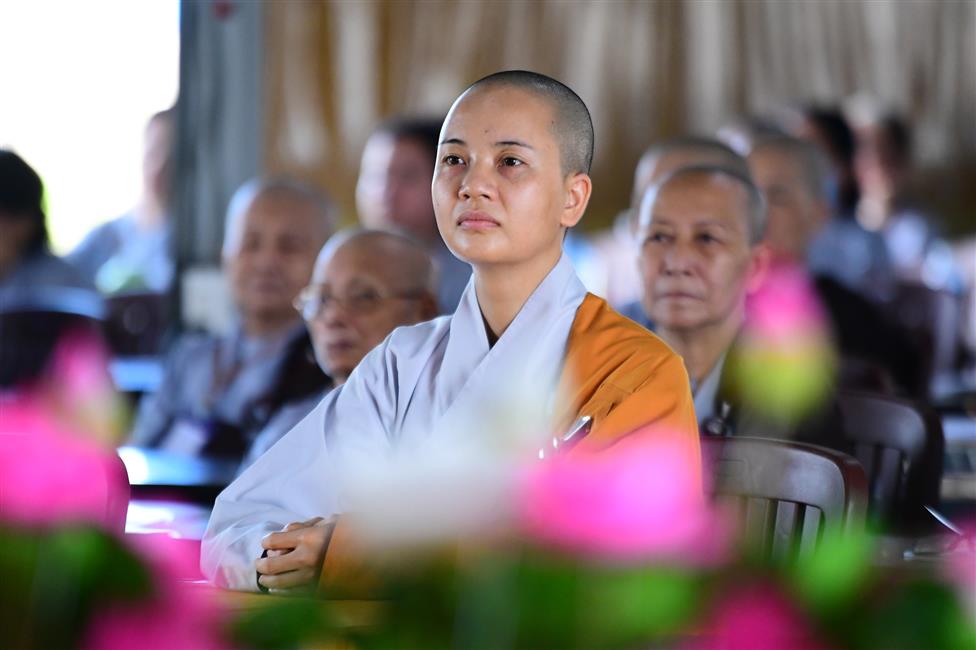 Sống đời xuất gia - Có dễ dàng?