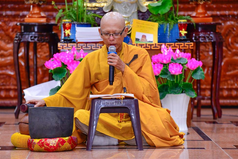 Tự do vui học, tự nhiên phát triển: Chùa Giác Ngộ - Điểm hẹn tu học dành cho hàng trăm em nhỏ