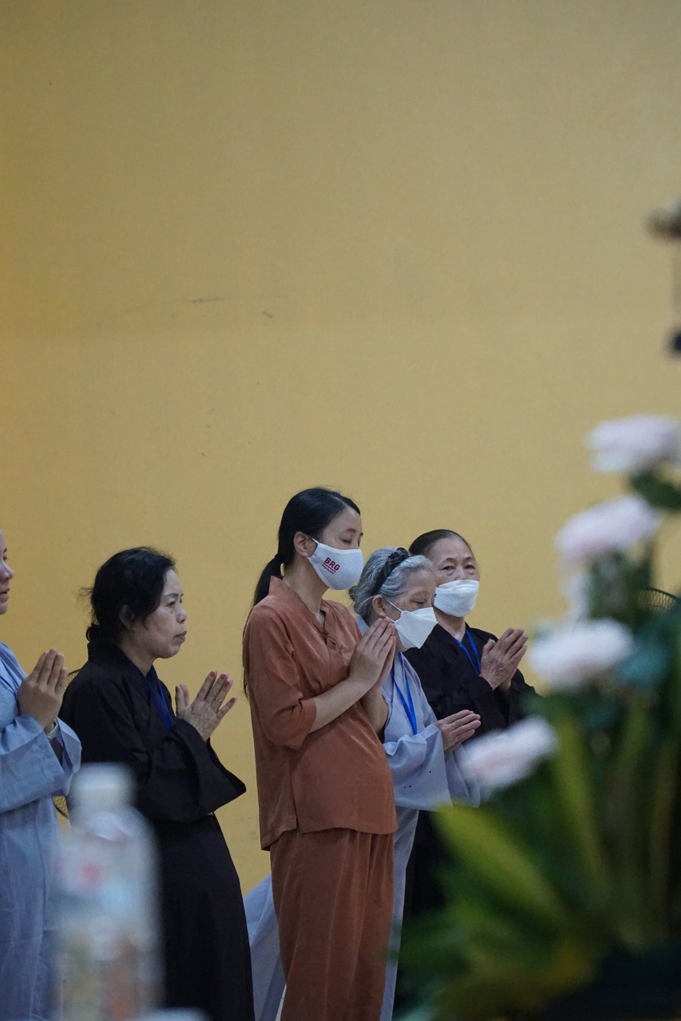 Chùa Long Hưng: Mừng ngày Phật Đản sinh, 200 Phật tử tham dự khóa tu “Niệm Phật 1 ngày 1 đêm”