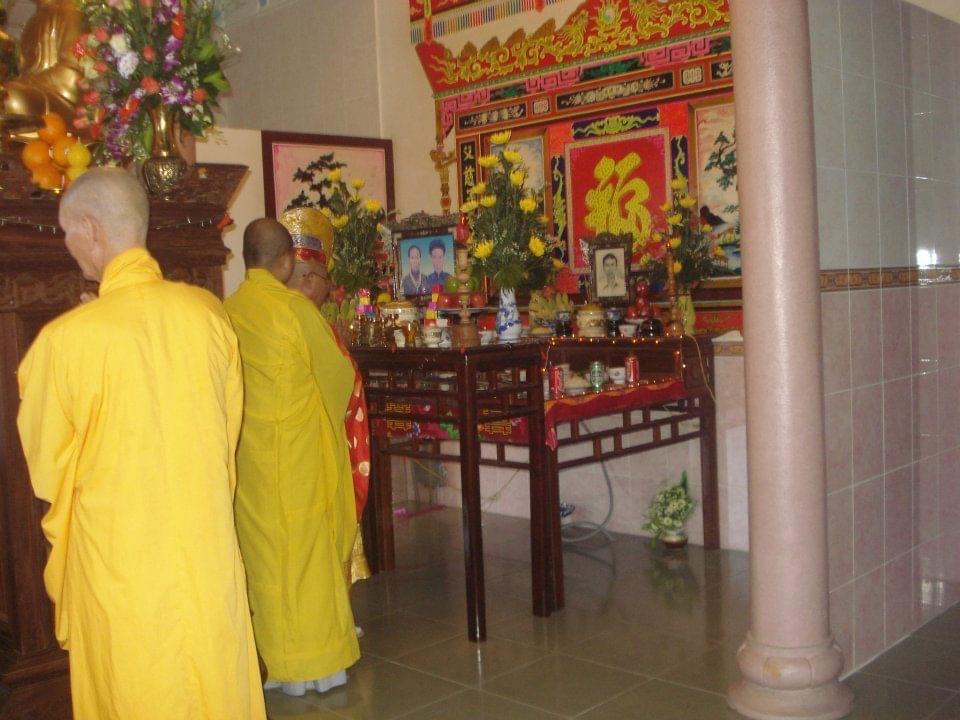 Ôn về nhà con.