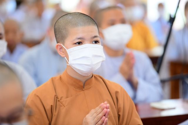 Cúng Dường Thẻ Bảo Hiểm Y Tế Cho Quý Tăng Ni (C282)