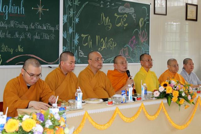 Đồng Nai: Ban trị sự tỉnh thăm 4 trường hạ TP Biên Hòa