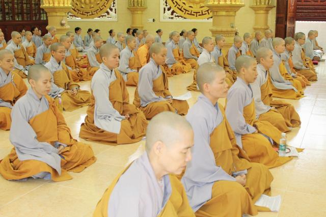 Đồng Nai: Hòa thượng Thích Bửu Chánh thuyết giảng chủ đề “Cuộc sống ngắn ngủi” tại trường hạ Long Vân