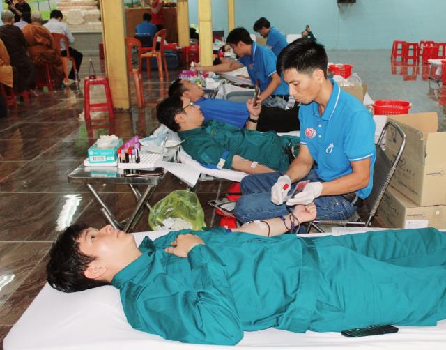 Đồng Nai: Hiến máu nhân đạo, đăng ký hiến mô tạng tại TV Phước Sơn