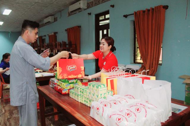 Đồng Nai: Hiến máu nhân đạo, đăng ký hiến mô tạng tại TV Phước Sơn