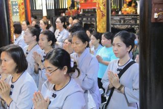 Chùa Giác Ngộ - Quỹ Đạo Phật Ngày Nay Cúng Dường Gần 300 Triệu Đồng Đến Các Trường hạ Tại Tp.Hcm Và Tỉnh Đồng Nai