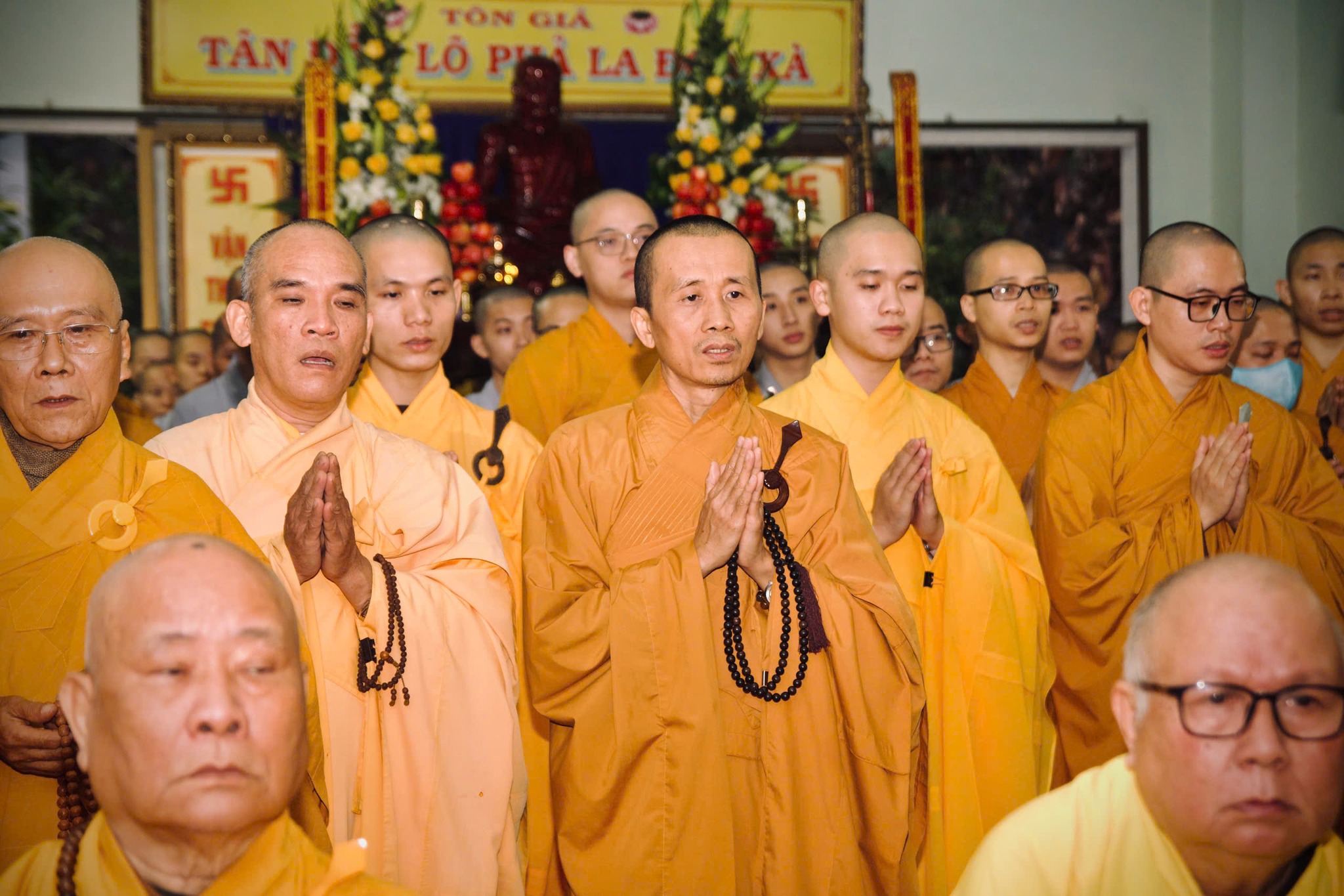Hoài Niệm Ân Sư