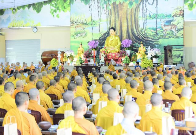 Chùa Giác Ngộ - Quỹ Đạo Phật Ngày Nay Cúng Dường 755 Triệu Đồng Đến Học Viện Pgvn Tp.Hcm